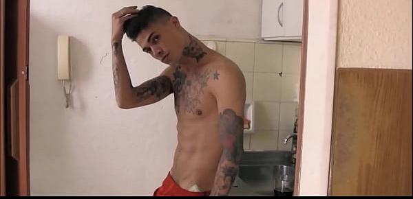 Spanish Latino Twink Tourist From Paraguay Visiting Buenos Aires Fucked For Cash By Filmmaker POV